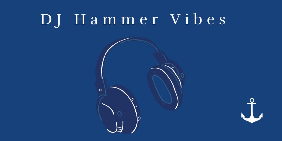 DJ Hammer vibes på Havnefronten, når vejret indbyder til det..