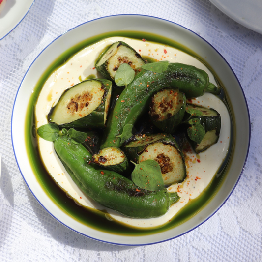 Fredag den 8. august - Langbordsmiddag med Plantepigerne